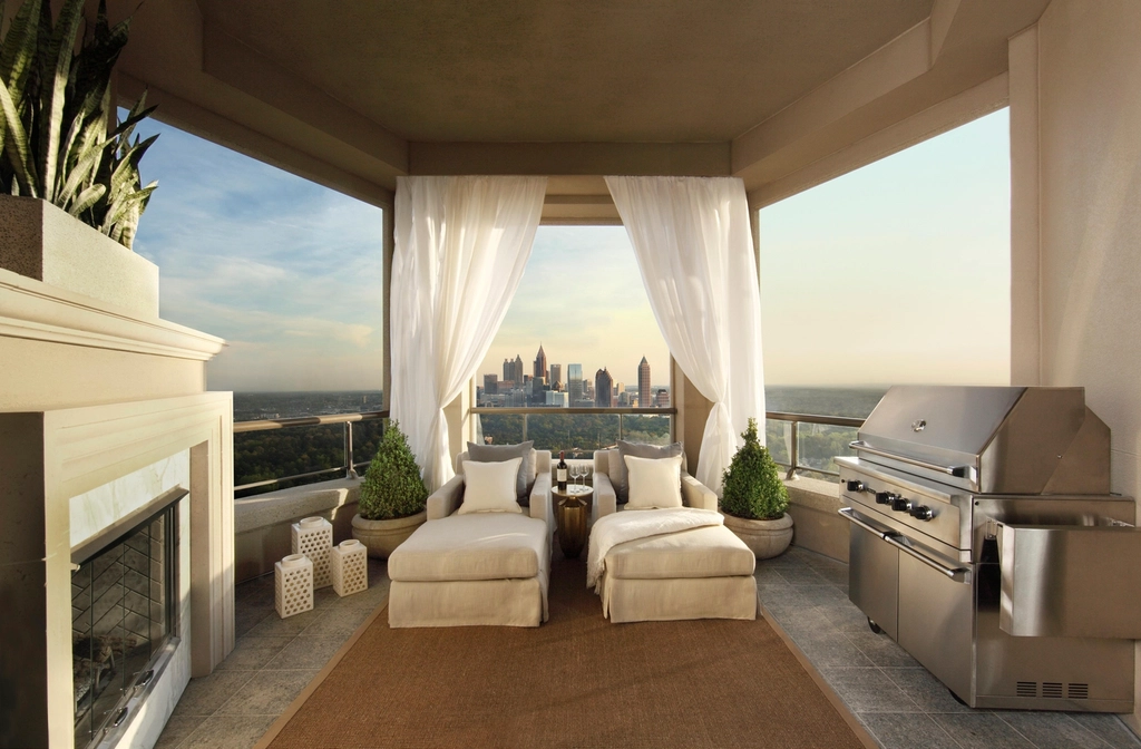 Buy Luxury Penthouse in Dubai